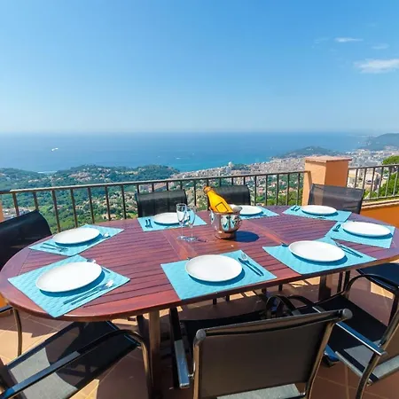 Club Villamar - Whitney Lloret de Mar